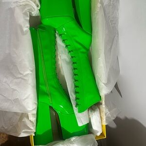 Marc Jacobs x Alastair McKimm Kiki Green 40th anniversary SS24